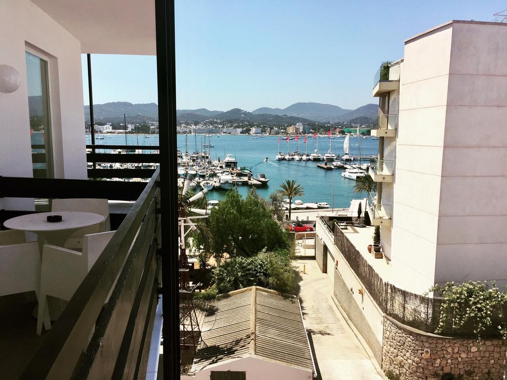 Sant Antoni de Portmany Es Mitjorn Hotel מראה חיצוני תמונה