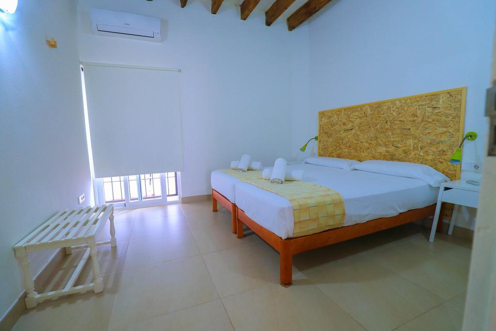 Sant Antoni de Portmany Es Mitjorn Hotel מראה חיצוני תמונה