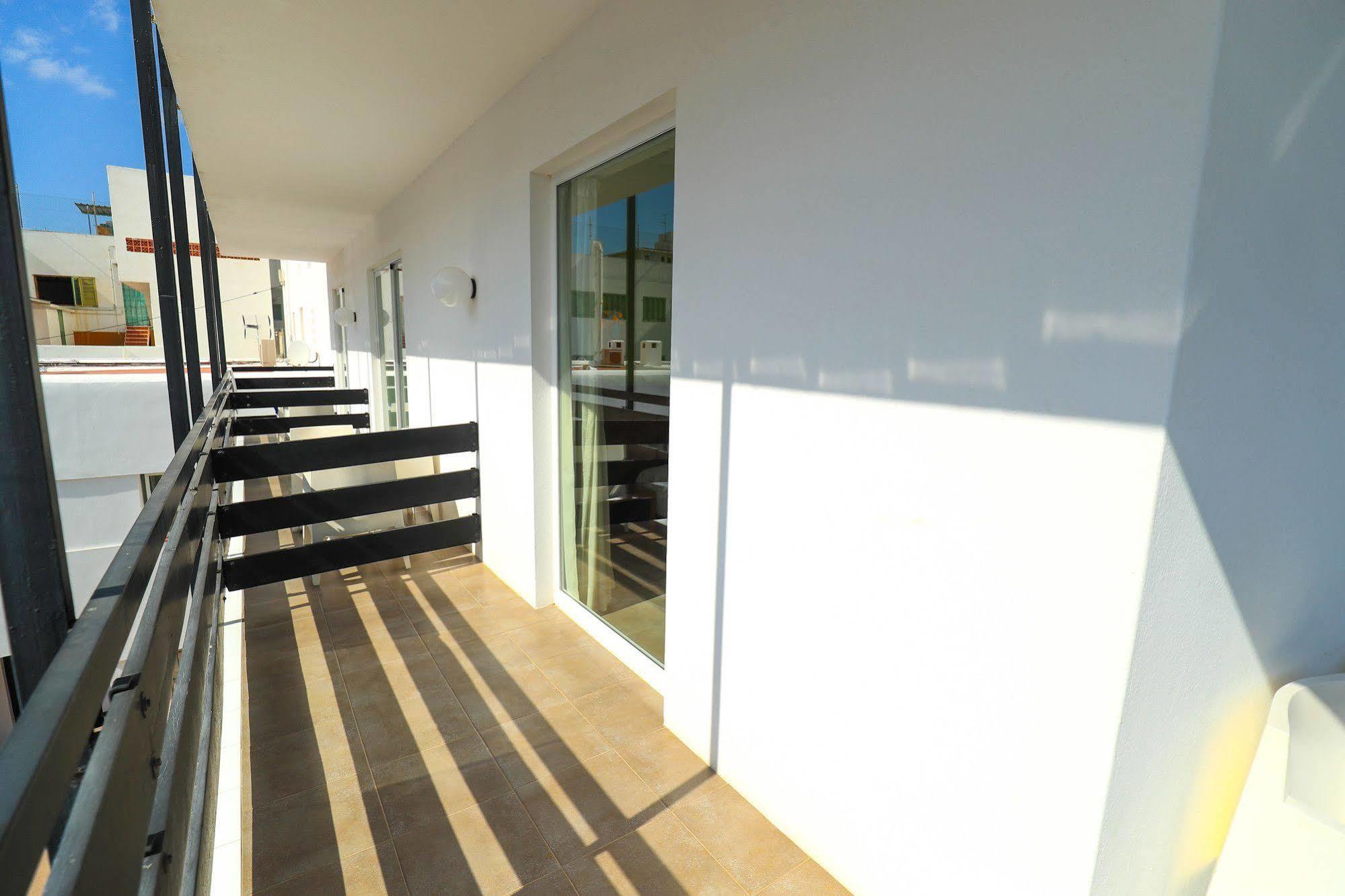 Sant Antoni de Portmany Es Mitjorn Hotel מראה חיצוני תמונה