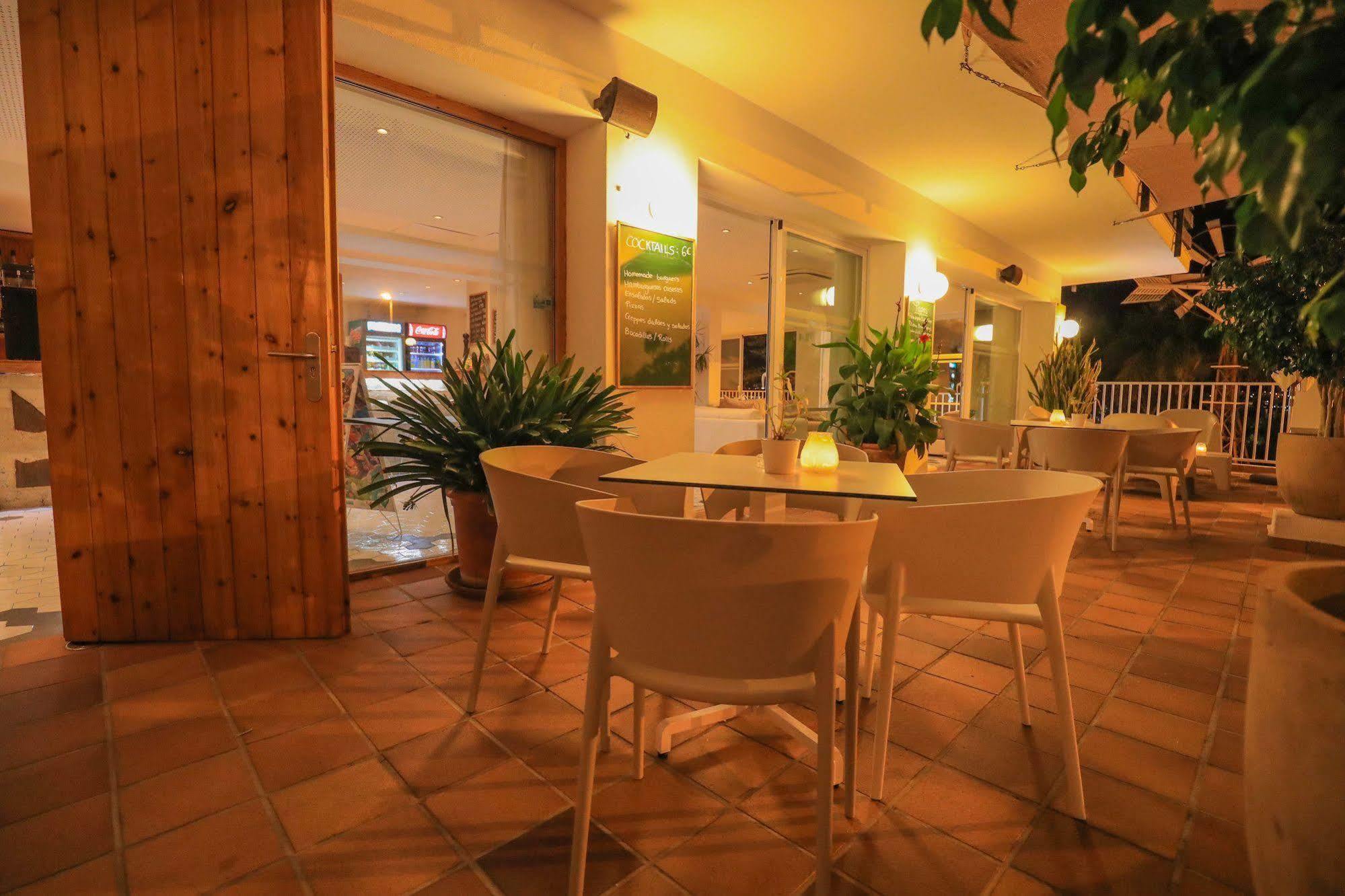 Sant Antoni de Portmany Es Mitjorn Hotel מראה חיצוני תמונה