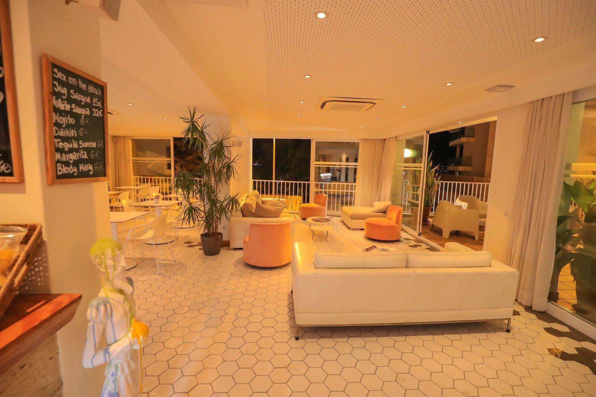 Sant Antoni de Portmany Es Mitjorn Hotel מראה חיצוני תמונה